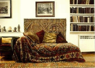 consul_couch