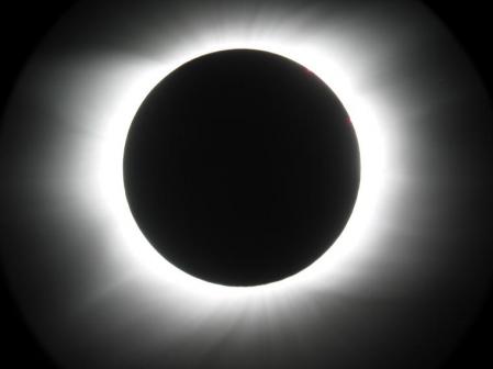 Eclipse totale de Soleil